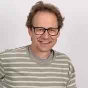 Porträtt av Mats Hansson. Foto.