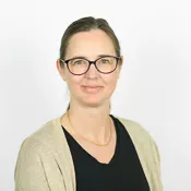 Porträtt av Maria Roth. Foto.
